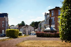  Sivry - Centre du village 